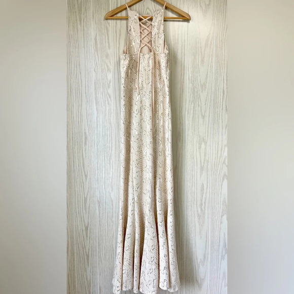 Bailey Blue Stunning Cream Sparkle Halter Laced Maxi Size L EUC - Picture 5 of 5